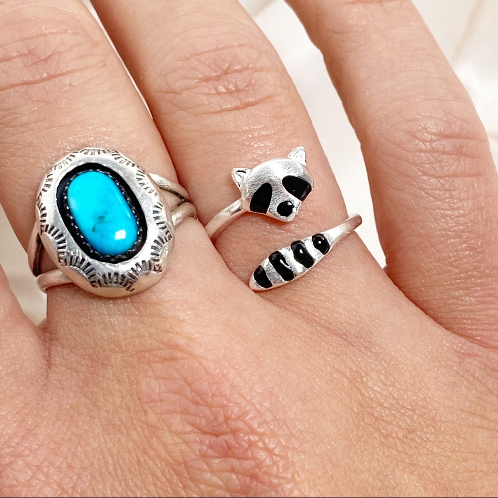 Adjustable Raccoon Ring 🦝